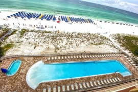 1 Pelican Beach Resort Zero Entry Pool and Beach