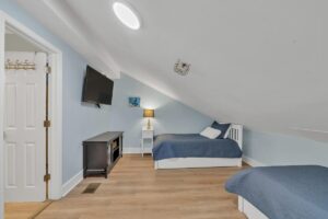 Loft - 2 twin trundle